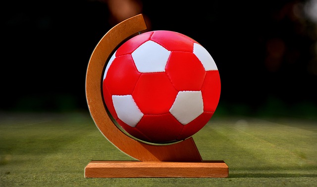 22／23賽季歐冠16強那不勒斯vs法蘭克福前瞻：那不勒斯正常發揮晉級8強不是問題.